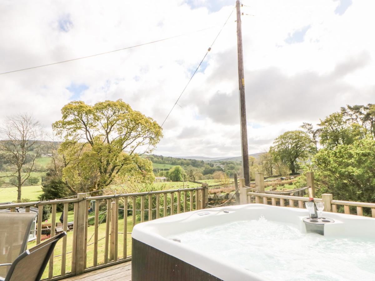 The Hayloft Villa Alston Bagian luar foto